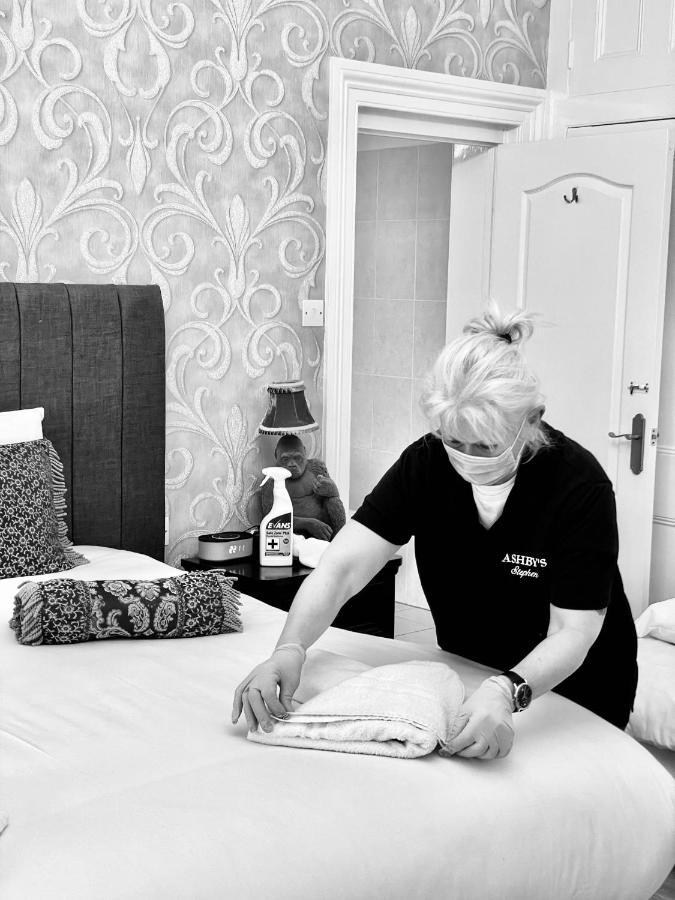 Deluxe Studios With Spa Included Portsmouth Buitenkant foto