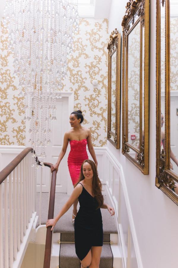Deluxe Studios With Spa Included Portsmouth Buitenkant foto