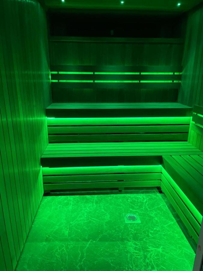 Deluxe Studios With Spa Included Portsmouth Buitenkant foto